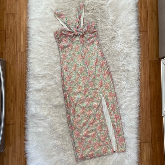 Saylor Faena Pink Floral Sequin Sleeveless Midi Dress Revolve - Picture 2 of 13